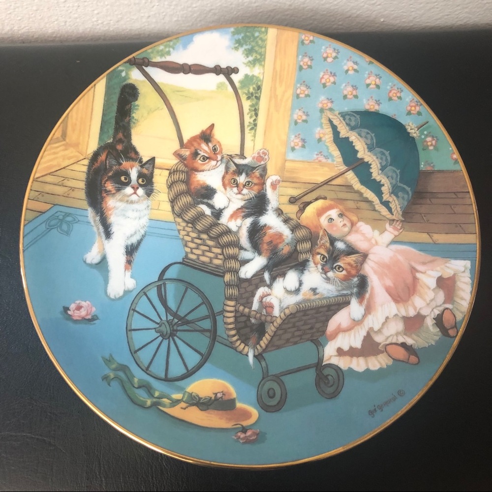 VINTAGE PLATE STROLLER DERBY COUNTRY KITTENS